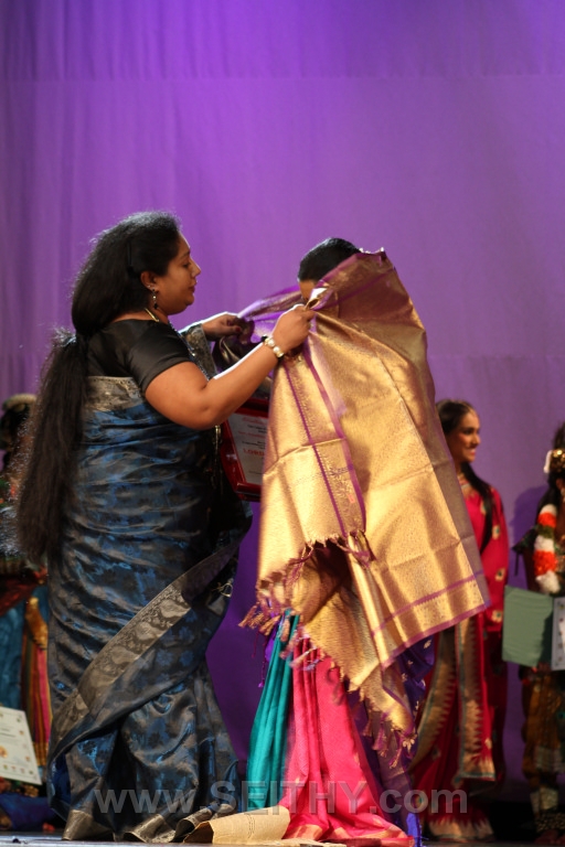 LORDKRISHNA-TORONTO300313SEITHY (519)